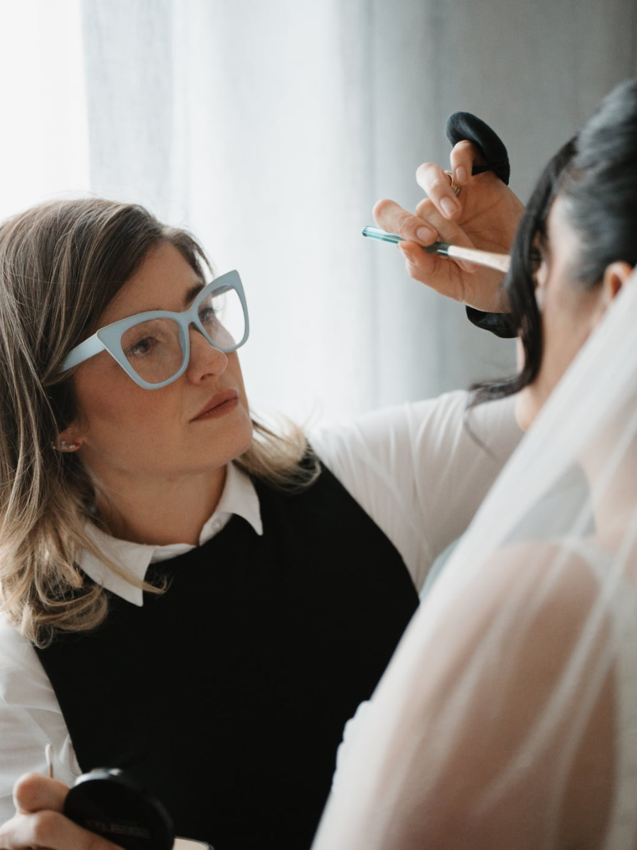 Foto di copertina di Laura Pieraccini, make-up artist a Sassari