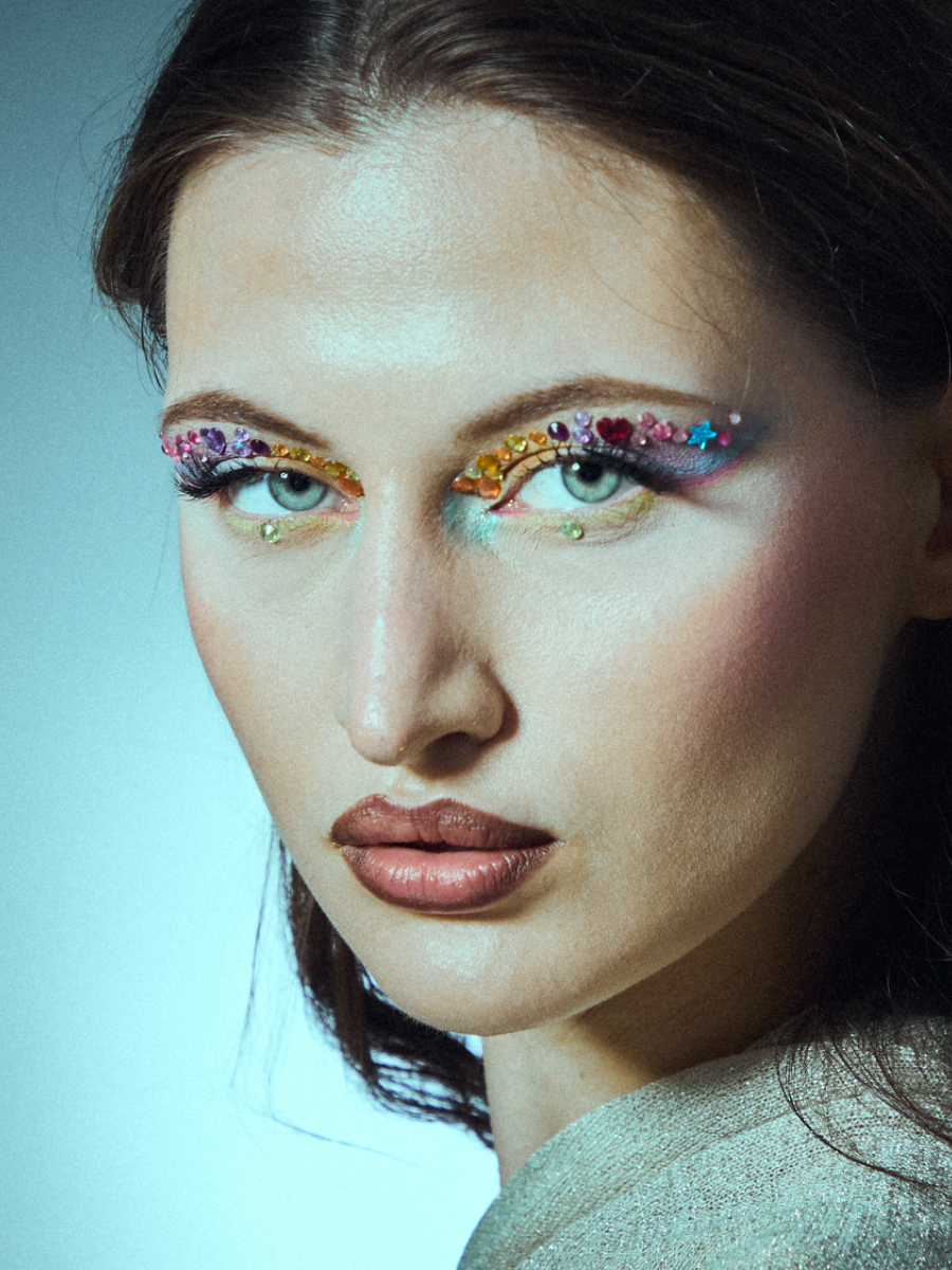Foto di copertina di Beatrice Leoni, make-up artist